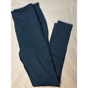 Victoria Secret Sport black leggings.‎  Size Small